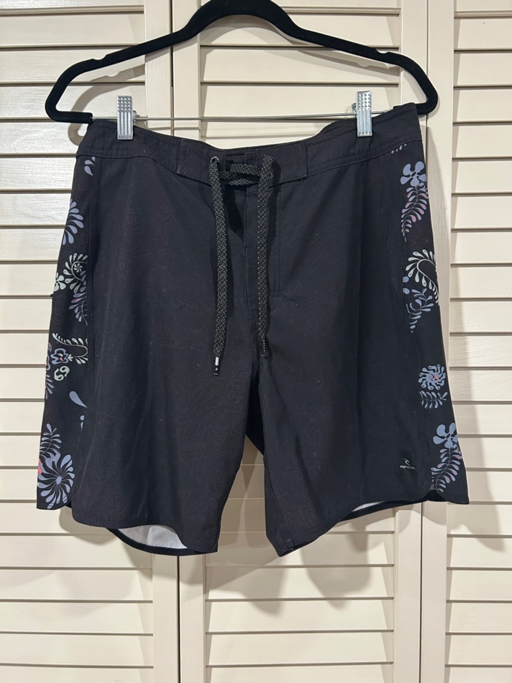 Rip Curl Mirage Board Shorts Size Medium (32)